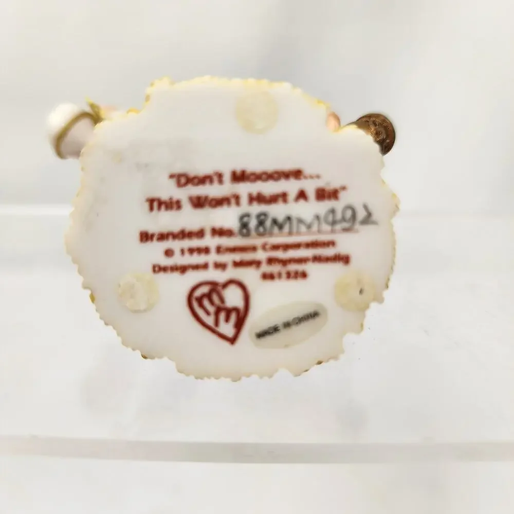 Mary’s Moo Moos “ Don’t Moove.. This Won’t Hurt A Bit” Dentist Hygientist Dental